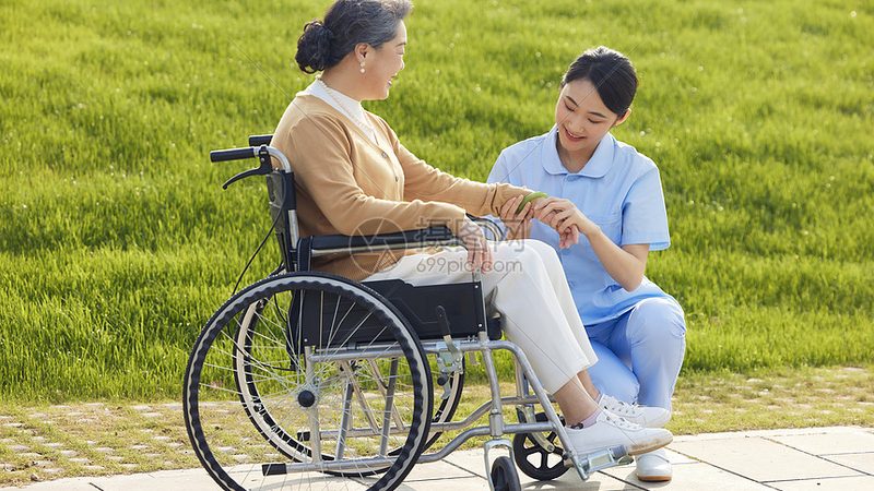 上海居家养老护理员推荐